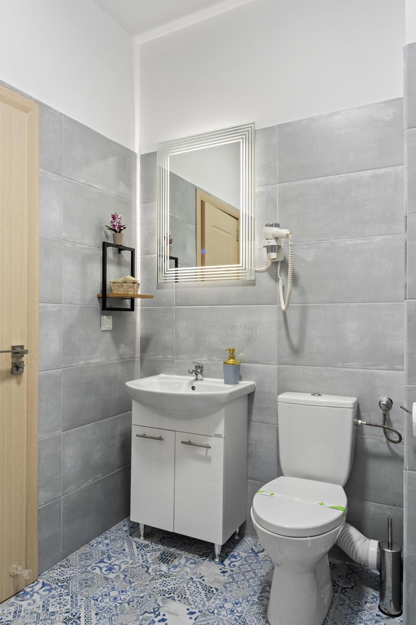 Comfort Azure Бухарест Экстерьер фото