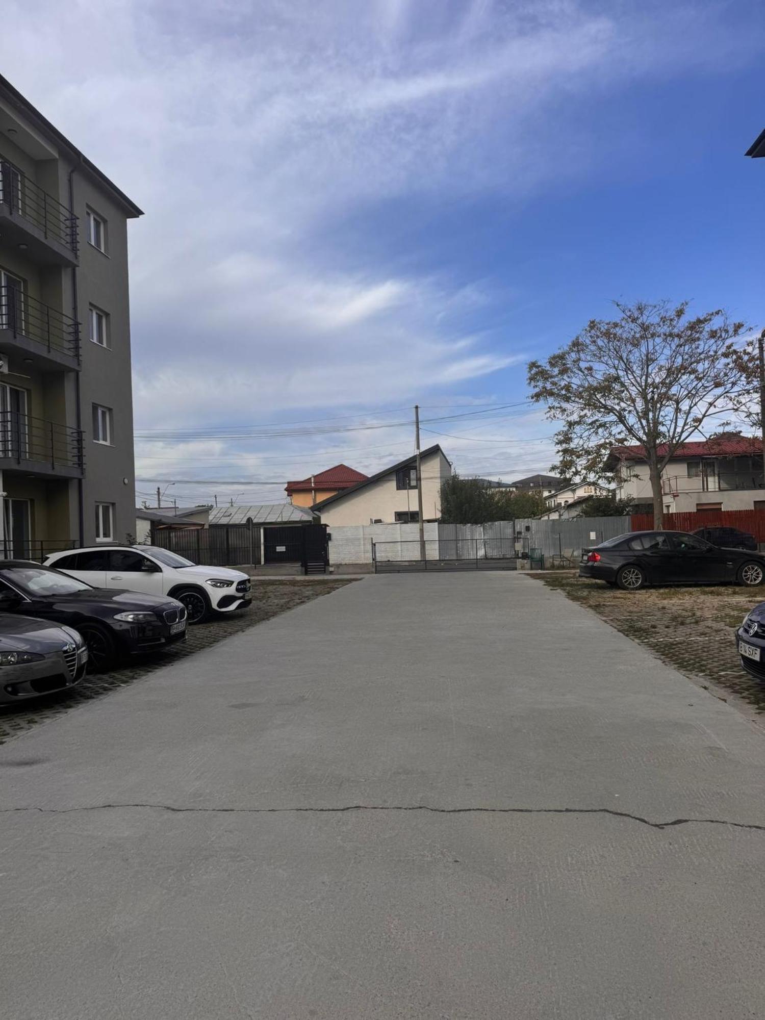 Comfort Azure Бухарест Экстерьер фото